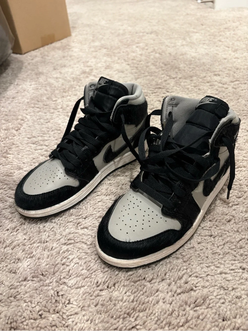 Jordan 1 Mid Black and Gray Men's Sneakers